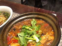 肥肠臭豆腐砂锅-南京大牌档(三阳广场苏宁店)