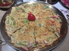 招牌海鲜葱饼-西塔老太太泥炉烤肉(沈阳店)