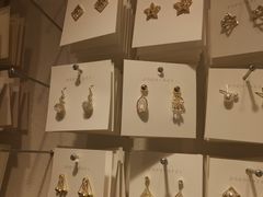 -泰康仰忠精品批发城