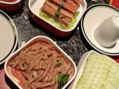 -蜀辣居鲜货老火锅(双流万达店)