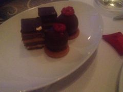 小点心-AZUR聚(香格里拉饭店)