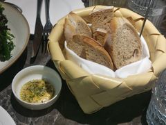 -LESCEDARS Brasserie Bistro香柏树