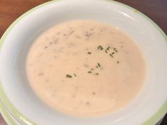 -萨莉亚(巴黎春天成山店)