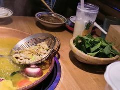 -洱火云南酸菜牛肉火锅(石景山当代商城店)