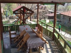 -北京水岸山吧度假村(雁栖镇店)