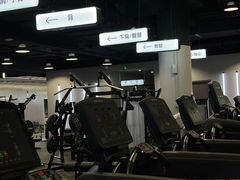 -TMG潮流健身(奥体莲荷里店)