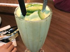 牛油果奶昔-G+KITCHEN(龙湖狮山天街店)