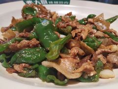 -费大厨辣椒炒肉(黄兴中心广场店)