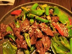双椒牛肉-来龙里 精致 东南亚餐室(万象城店)