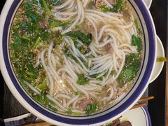 -云阿蛮云南生烫牛肉米线(奉贤路店)