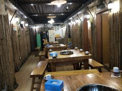 大堂-郑件洋芋饭庄