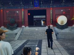 -开封府