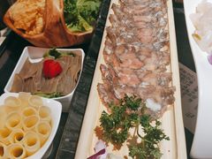 -热火朝天鲜切牛肉火锅(南强街巷店)