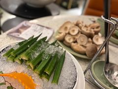 -椰子营·椰子鸡火锅(万象里店)