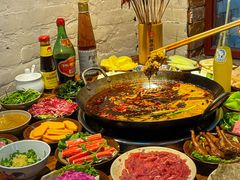 -四小区火锅·巷子里的重庆火锅(花照壁店)