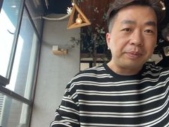 -劳顶笨咖啡(益华广场店)