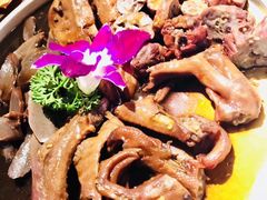 -三人行骨头王火锅(长寿店)
