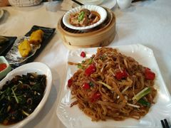 -屋顶花园餐厅(步行街老地王大厦店)