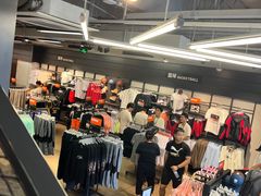 -NIKE上海青浦优选体验店