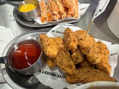 -W COLLECTIVE  DESSERT SHOP