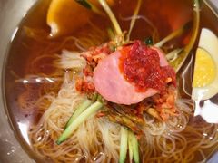 -啊美丽炭火烤肉(滑翔一店)