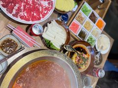 -野山舂·贵州现舂酸汤牛肉(东山店)