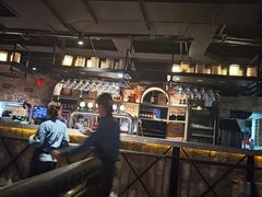 -麦凯伦烧烤·精酿超级工厂店(金桥总店)