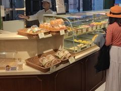 -汪玉霞(汉口里店)