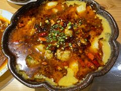 特色酸菜巴沙鱼-华餐馆(莫邪路店)