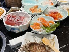 -淡尾·海鲜自助概念餐厅(虹桥南丰城店)