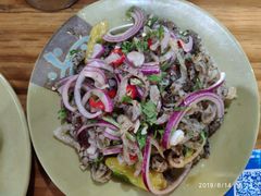 特色拌鱼皮-东镇老火锅(长春路首店)