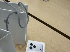 -Apple零售店(玄武湖店)