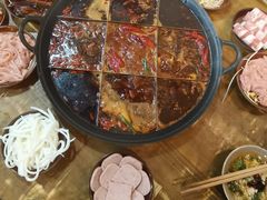 -正南齊北重庆老火锅(光华村直营店)