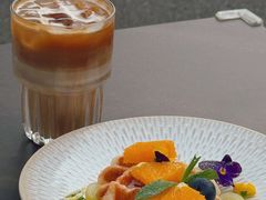 -ommo cafe(半岛城邦店)