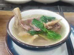 -三锅莊·牦牛肉火锅·香格里拉特色藏餐宴请餐厅(菱角塘路店)