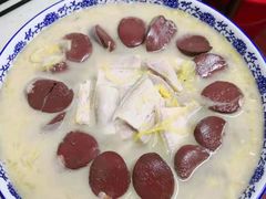 -东北农家院·铁锅炖(莘庄店)