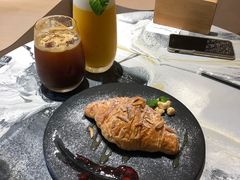 芒果芝芝-瞄一喵猫咖(格力海岸店)