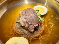 -银泰百货(海宁店)