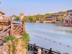 -茅山东方盐湖城景区