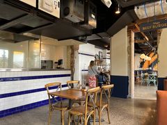 -Ribs & Burgers The Rocks