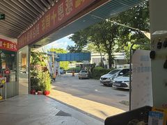 -壹伍陆连锁汽车维修美容(宝安中心区店)