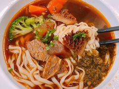 -康师傅私房牛肉面(申虹店)