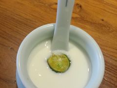 青石蜂蜜酸奶-金石青云炭火烤肉店(中房上东花墅店)
