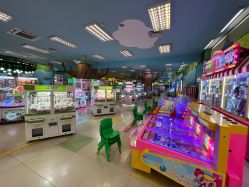-莫莉幻想儿童乐园(武汉金银潭永旺店)