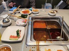 -海底捞火锅(让胡路万达店)