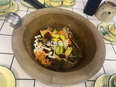 野生菌-云南野生菌石锅鱼石锅鸡(大金塔店)