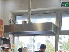 -郭记小街麻辣烫(南小街总店)
