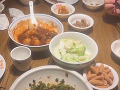 -爱碗亭·鲜炒湖南菜(壹城中心店)