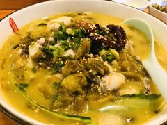 -红灯笼面食馆(世贸店)