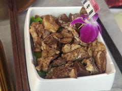 -三头牛·潮汕牛肉生蚝火锅 (夏湾店)